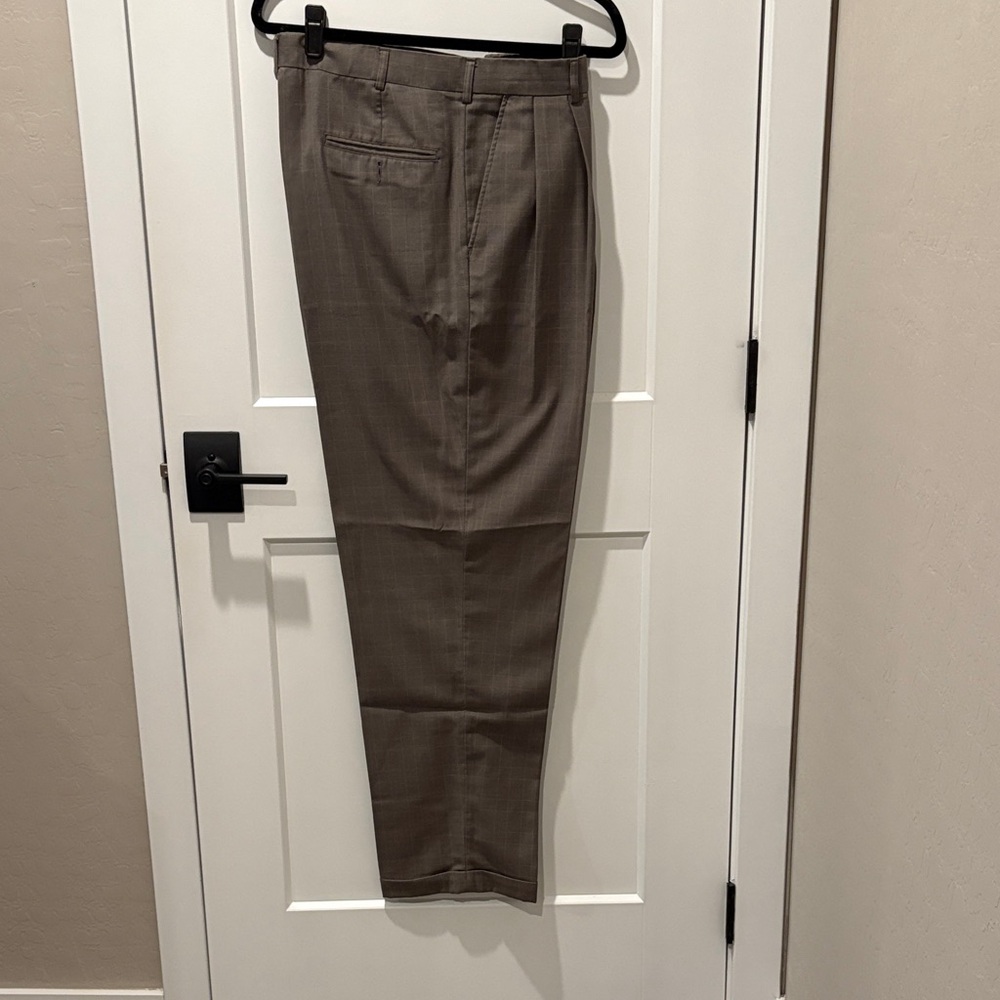 Alexander Julian Classic Brown Dress Pants